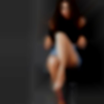 фотосессия на стуле