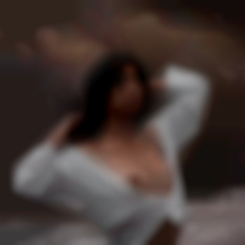 ню фотосессия на природе