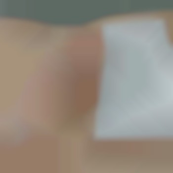 Ніжність делікатної зони

 #депіляціябікіні