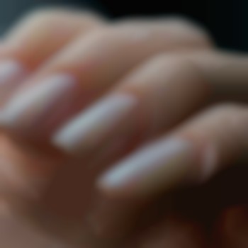 Молочний гель підкреслив природню красу ручок