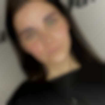 Фарбування, ламінування та корекція брів