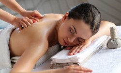 Оздоровительный массаж СПА-салон Ananta Bali Spa Киев
