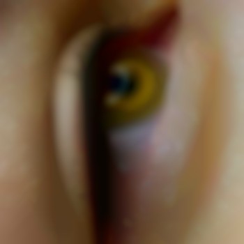 Перманентный макияж «Стрелка с цветной ростушовкой»