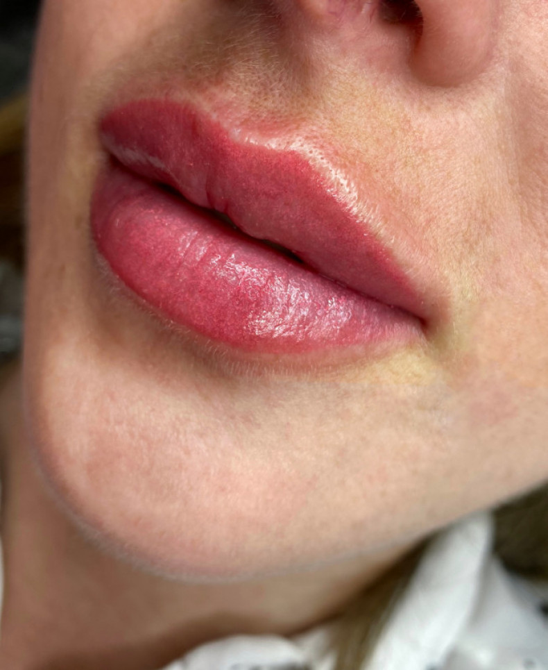 Перманентный макияж «Акварельные губы», фото - Майстер перманентного макіяжу Юлія Мельник