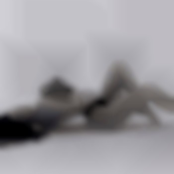 Еротична фотосесія з букетом чб, фото - Фотограф Яна Томашук