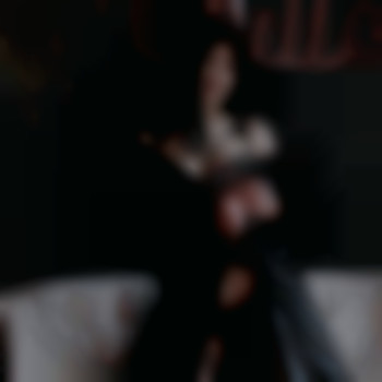 Індивідуальна фотосесія в студії
                    Фотограф Вероніка Вінниця