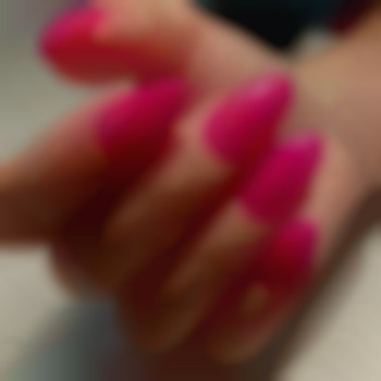 Манікюр, фото - салон краси Valentino