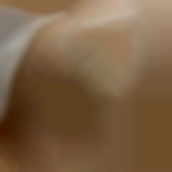 Гладеньке бікіні, без колючок та подразнень на шкірі!