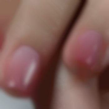 Зміцнення нігтів гелем, градієнт