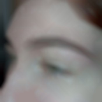 Фарбування та корекція брів