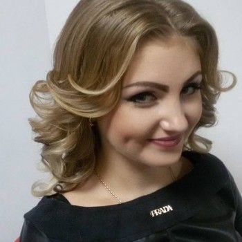 женская стрижка, укладка волос