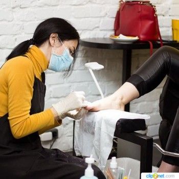 Педикюр женский
                    Ногтевая студия Ten's Харьков