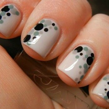 Маникюр европейский
                    Ногтевая студия Manicure Cafe Киев