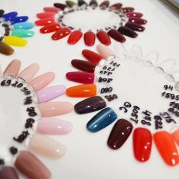 Фото с портфолио Manicure Cafe