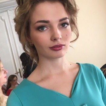 Коррекция формы и покраска бровей
                    Визажист Марьяна Ваврук Львов