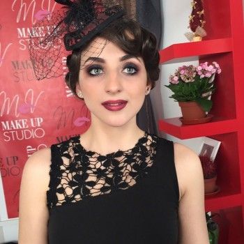 Макияж для фото- и видеосъемки
                    Визажист Марьяна Ваврук Львов