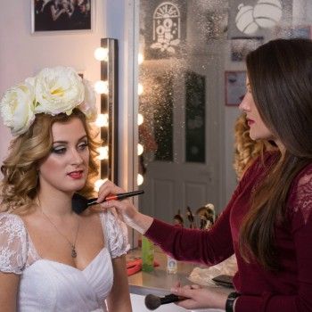 Макияж для гостей невесты
                    Визажист Марьяна Ваврук Львов