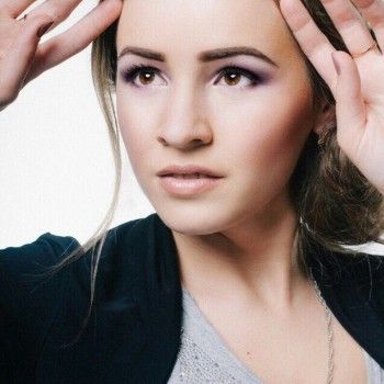 Дневной макияж
                    Візажист Юлия Коженевская Дніпро