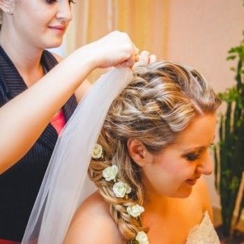 Свадебные прически 
                    Стилист Яна Коломиец Дніпро