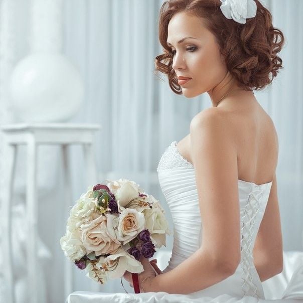 Фотосесія у студії весільна з букетом, фото -  Наталья Максимчук