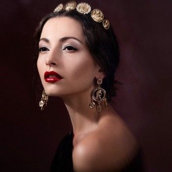 Макияж для фотосессий
                    Визажист Анника Днепр