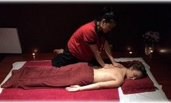 Тайский массаж с аромамаслами Spa-салон Thaisabai Київ