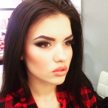 Профессиональный визаж
                    Візажист Оксана Кравченко Харків