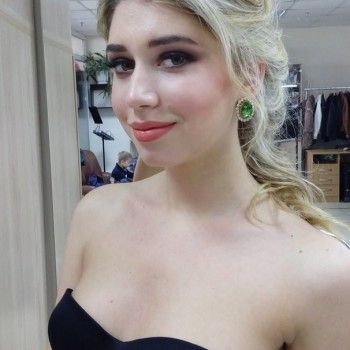 Вечерний макияж
                    Визажист Наталия Довгалова Харьков