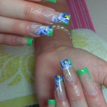 Наращивание ногтей
                    Майстер манікюру Инна Синайская Харків