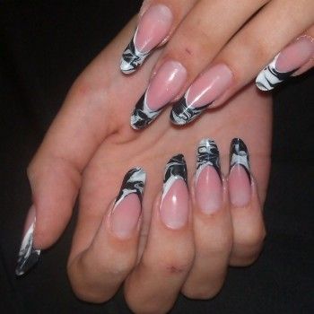 Наращивание ногтей
                    Майстер манікюру Инна Синайская Харків