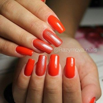 Коррекция наращенных ногтей
                    Майстер манікюру Людмила Разумова Харків