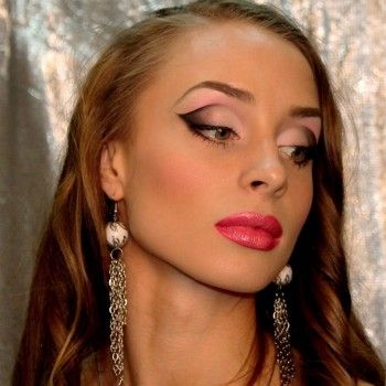 Укладка: средняя длина
                    Салон красоты Атмосфера Запорожье