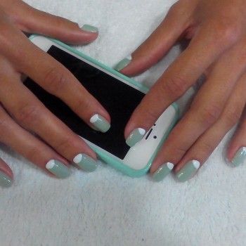 Аппаратный маникюр женский
                    Салон краси SUN MARY Запоріжжя