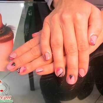 Маникюр аппаратный
                    Салон красоты Елена Запорожье