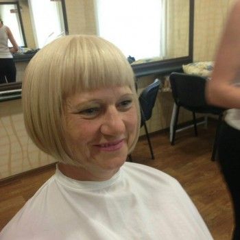 стрижка боб-каре, стрижка з чолкою, стрижки після 50 років