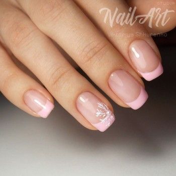 Покрытие гель-лаком - френч, лунный, обратный френч
                    Ногтевая студия Nail Art Запорожье