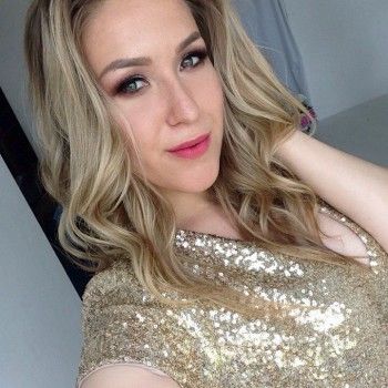 Накрутка волос
                    Перукар Алина Качкарова Запоріжжя