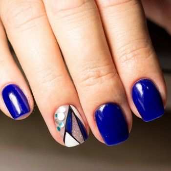 Гель-лак покрытие
                    Мастер маникюра Екатерина Литвиненко Запорожье