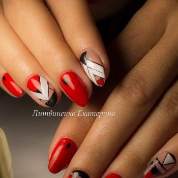 Гель-лак покрытие
                    Мастер маникюра Екатерина Литвиненко Запорожье