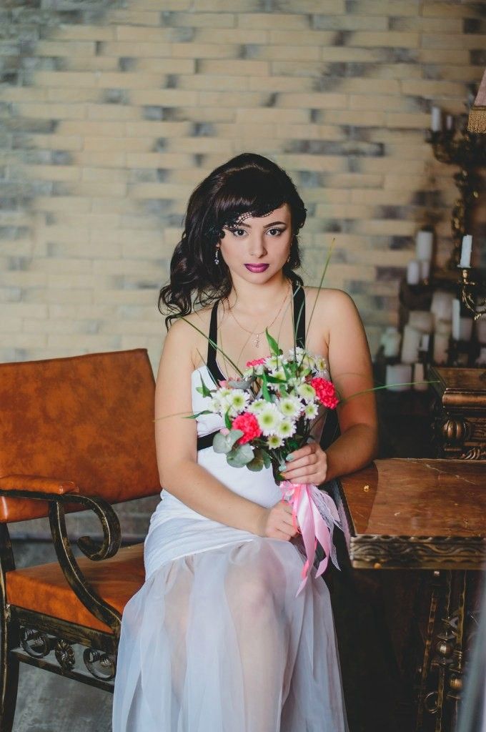 Фотосесія у студії сукні жіночна, фото - Візажист Екатерина Ивко