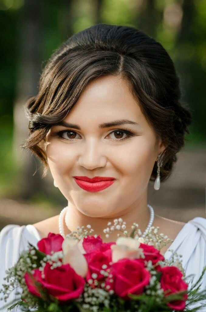 Весільна фотосесія з букетом портретна, фото - Візажист Екатерина Ивко