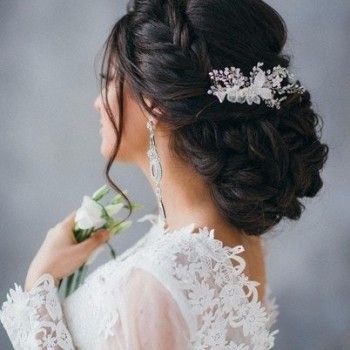 Свадебная прическа
                    Візажист Анастасия Стафорова Запоріжжя