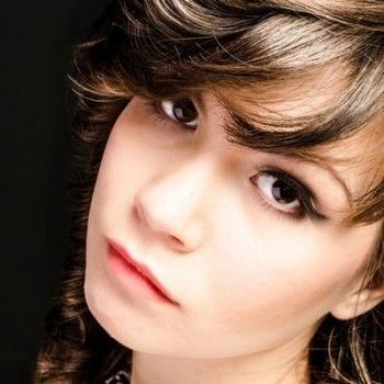 Натуральная проклейка ресн­иц пучками
                    Лешмейкер Татьяна Ляшенко Кривий Ріг