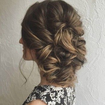 Плетение волос любой сложности
                    Перукар Настя Малина Кривий Ріг