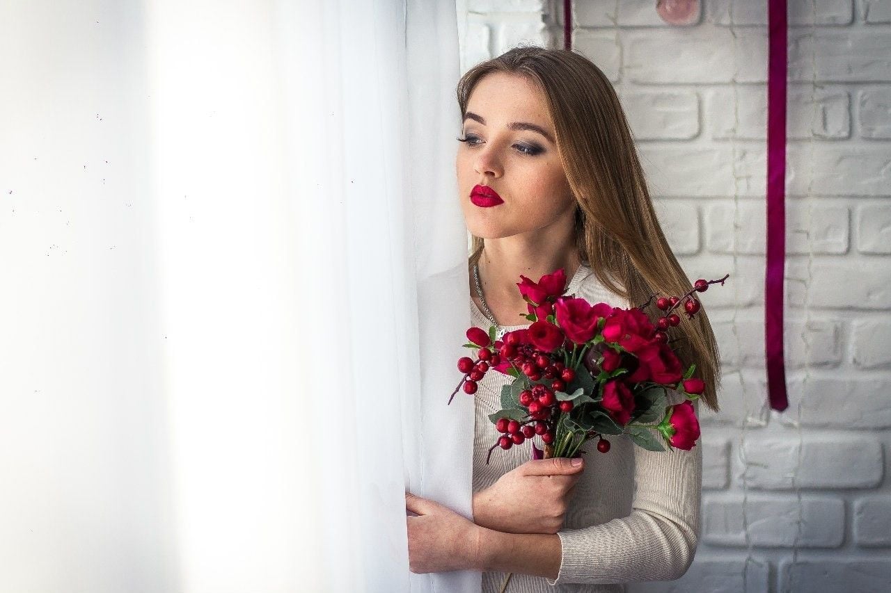 Ніжна фотосесія портретна жіночна, фото - Візажист Александра Захарова