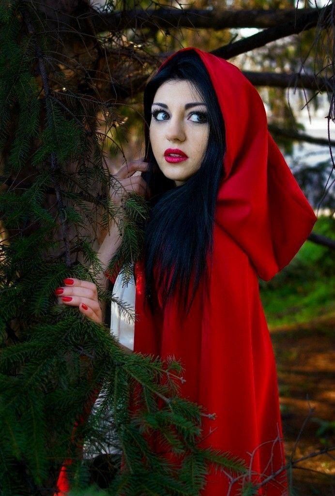 Фотосесія на природі у лісі художня, фото - Візажист Александра Захарова