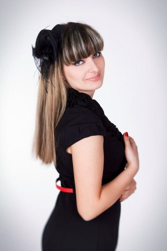 Фотосесія у студії на білому тлі портретна, фото - Візажист Ирина Паливода