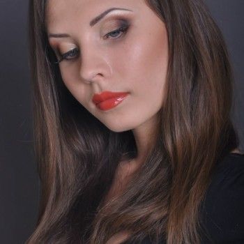 Праздничный макияж
                    Визажист Ирина Паливода Кривой Рог