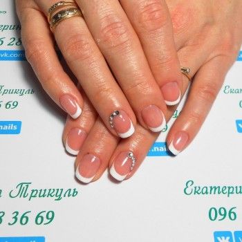 Французский маникюр
                    Майстер манікюру Екатерина Трикуль Кривий Ріг