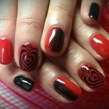 Омбре аэрографом
                    Мастер маникюра Татьяна Чижевская Кривой Рог